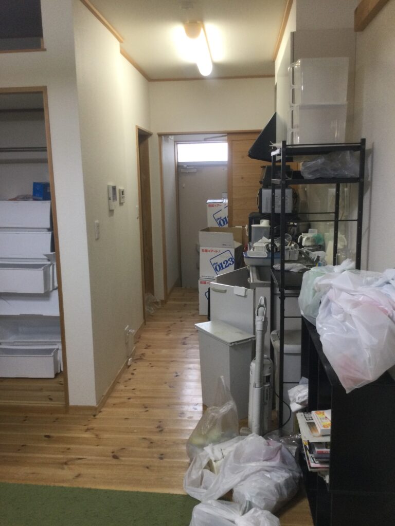 2t車にて引越し後の片付けをお手伝いしてきました 栃木県宇都宮エリアの不用品回収ならエコライフ